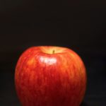 信州大学農学部がお披露目の果肉が世界で最も赤いリンゴ！